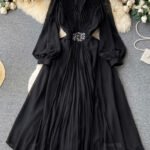 Elegant Black Pleated Chiffon Maxi Dress – Evening Gown with Sparkling Crystal Belt for Parties & Formal Events